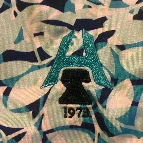 Cutter and Buck Men's Performance Polo - Picture 4 of 4